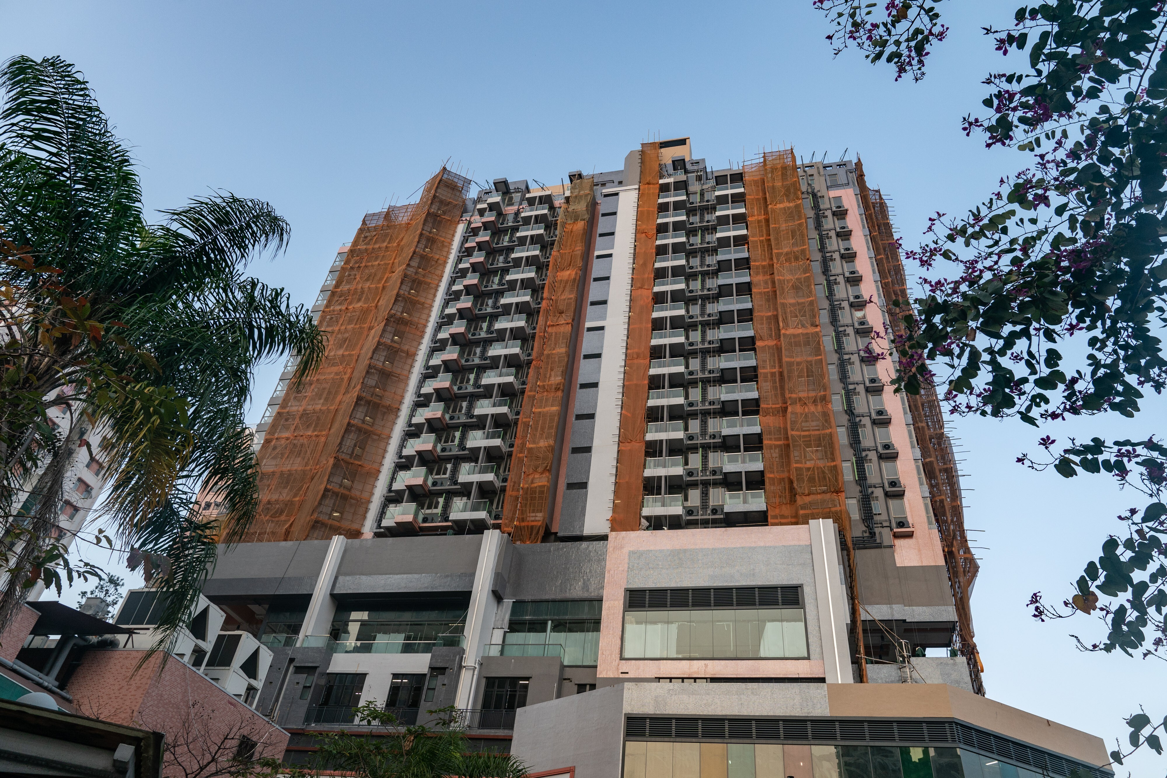In recession squeeze, rents are converging for Hong Kong’s micro flats and subdivided lots